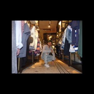 Meet your Posher, Moises